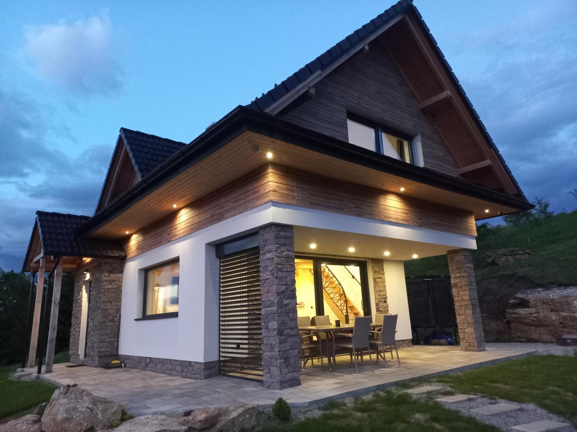 Chata Elegant Besenova Bagian luar foto